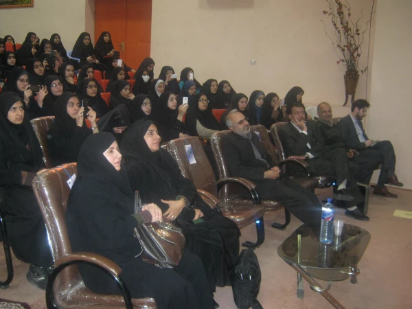 برگزاری کرسی آزاد اندیشی در پردیس رسالت 4
