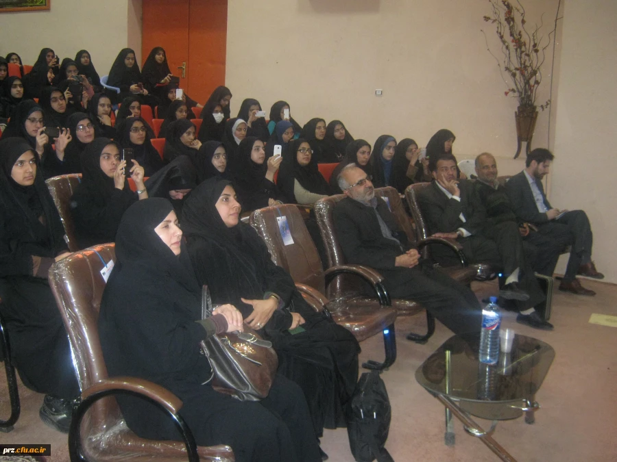 برگزاری کرسی آزاد اندیشی در پردیس رسالت 4