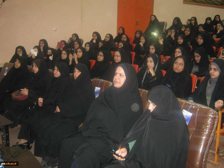 برگزاری کرسی آزاد اندیشی در پردیس رسالت 5