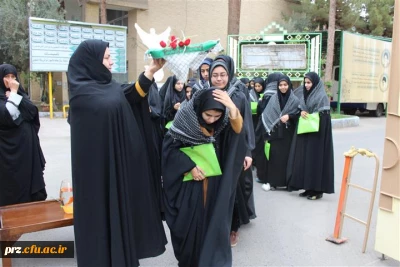 کاروان دانشجومعلمان پردیس رسالت از زاهدان راهی مناطق عملیاتی در جنوب کشور شدند
