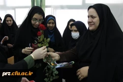 تبریک ریاست پردیس  و کارکنان به مناسبت روز دانشجو 5