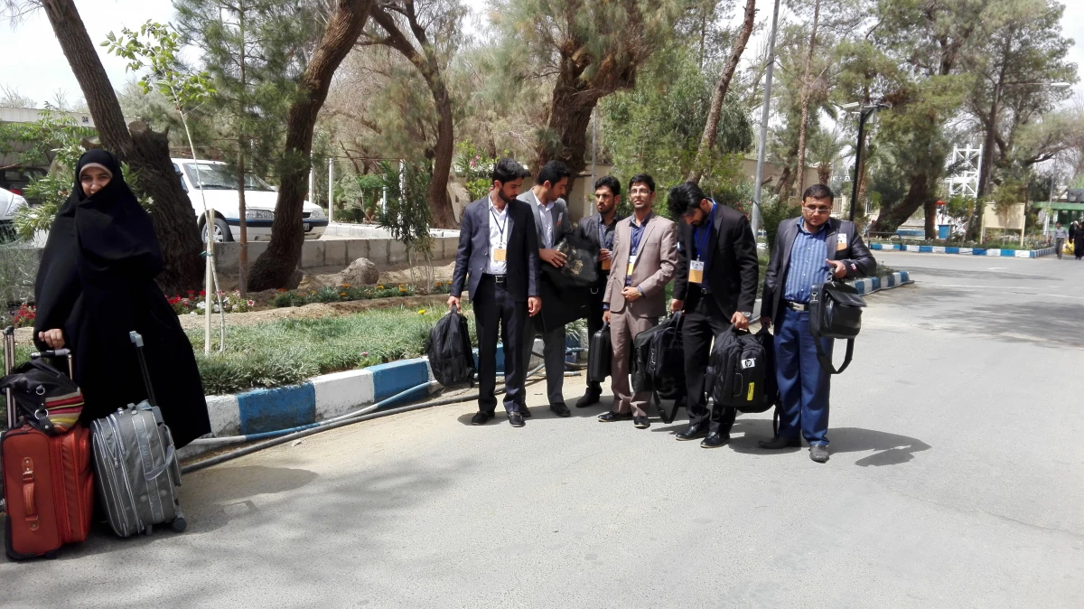 بدرقه ی دانشجو معلمان جهت دیدار با رهبری 4