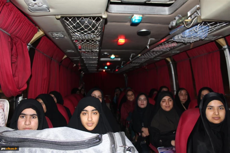 حضور دانشجویان پردیس در مراسم اعتکاف 3