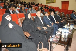 بسیج اساتید برگزار کرد:

برگزاری کارگاه آموزشی تحلیل فرصت ها ، اسیب ها و تهدیدات شبکه های اجتماعی و بازی های رایانه ای 3