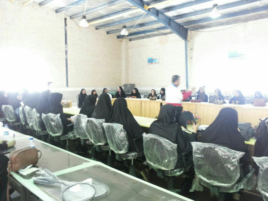 برگزاری اردوی یکروزه تفتان در دوره فرهنگی نقش ارتقای تربیتی و اجتماعی  مهارت آموزان بدو استخدام