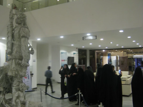 بازدید از موزه شرق به مناسبت هفته دفاع مقدس