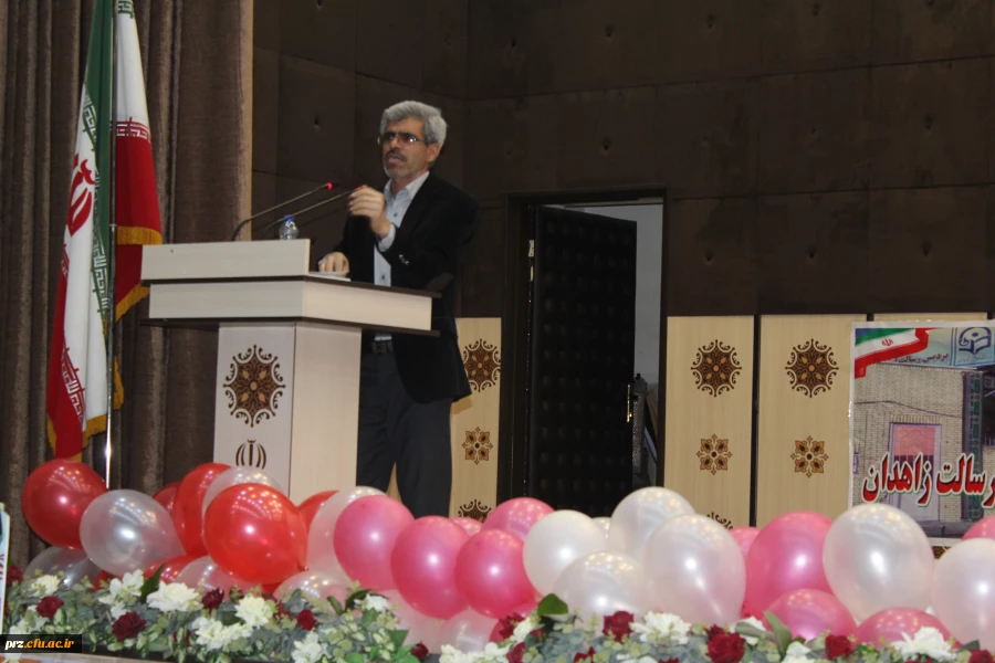 عرض خیر مقدم ،جناب آقای دکتر کاظمی به مدعوین