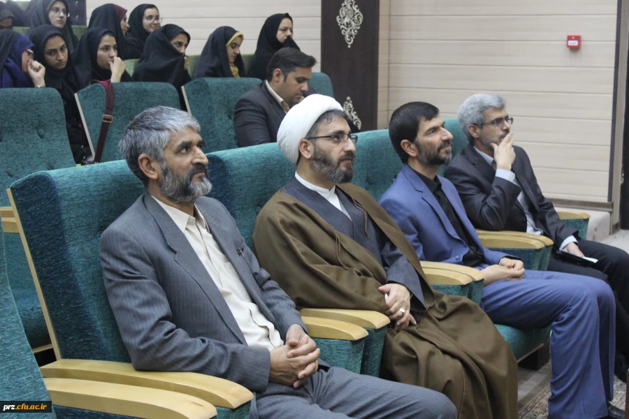 نشست دانشجویی با موضوعیت نماز