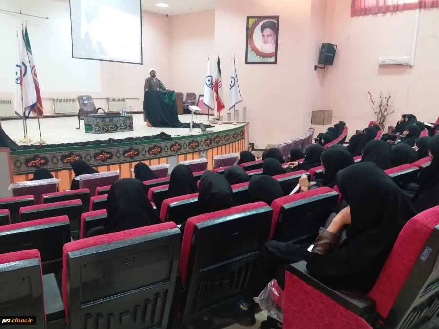 سخنرانی حجت السلام والمسلمین حاج آقا موحد در حضور دانشجویان جدیدالورود