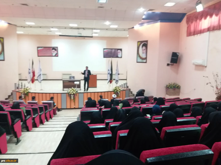 جلسه فرهنگی باحضور جناب آقای دکتر کردی با موضوع جوان،نشاط،سلامتی