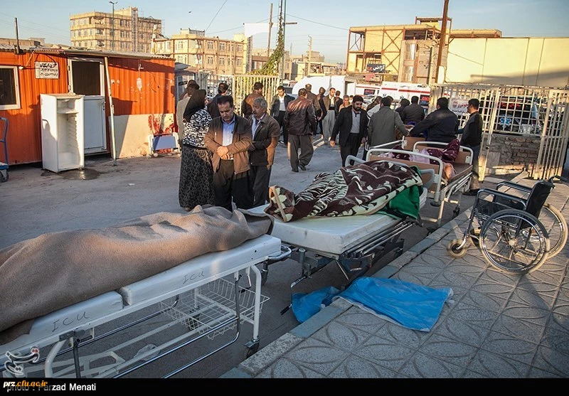 زندگی کن!
حتی اگر بهترین هایت را از دست دادی .
چون این زندگی کردن است که بهترین های دیگر برایت می سازد .
کرمانشاه مرگ عزیزانت راتسلیت می گویم