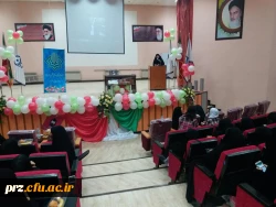 سخنرانی سرکار خانم دکتر یداله زاده در ویژه برنامه روز دانشجو