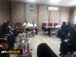 برگزاری جلسه اعضای  هلال احمر با مسئولین پردیس رسالت