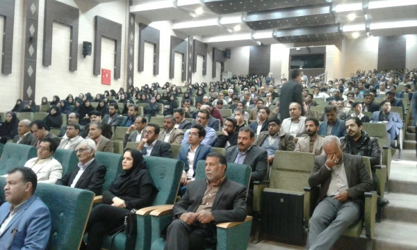 همایش مدیریت سبز
درسالن اداره کل آموزش وپرورش استان برگزار گردید