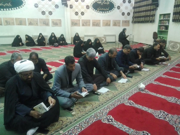 برگزاری مراسم پر فیض زیارت عاشورا با حضورحجت الاسلام حاج آقا موحد ، همکاران مدیریت استانی وپردیس  در نمازخانه پردیس رسالت برگزار گردید. 3