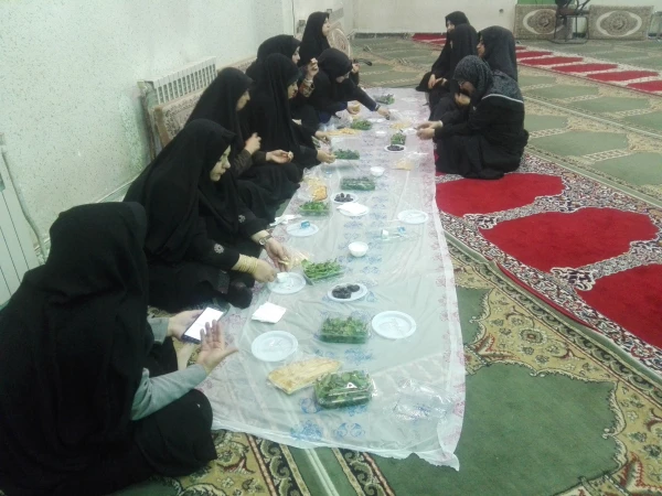 برگزاری مراسم پر فیض زیارت عاشورا با حضورحجت الاسلام حاج آقا موحد ، همکاران مدیریت استانی وپردیس  در نمازخانه پردیس رسالت برگزار گردید. 6