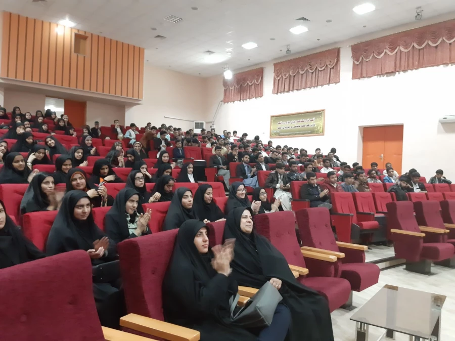 برگزاری کرسی تلاوت در سالن آمفی تئاتر پردیس رسالت  4
