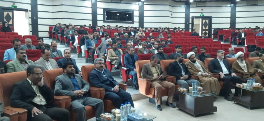 حضور دانشجویان در تالار ملاصدرا به مناسبت مراسم دهه ی فجر و چهلم سردار سلیمانی 3