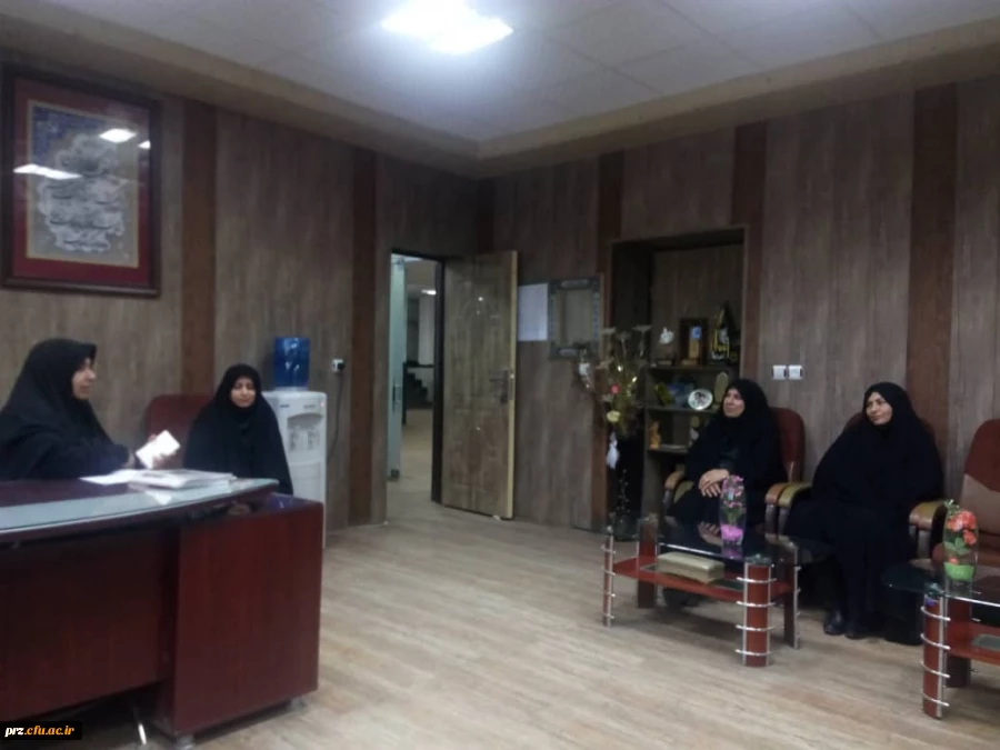 برگزاری جلسه سرای دانشجویی در دفتر سرپرست پردیس رسالت در روز یکشنبه با حضور اعضا 3