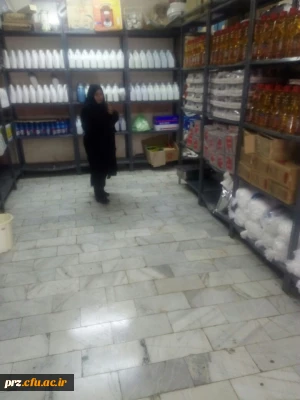 بازدید سرپرست پردیس رسالت سرکار خانم دکتر وزیری از انبار پردیس
