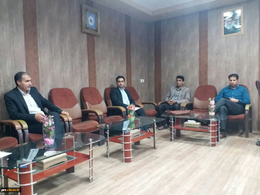 اولین نشست علمی پیرامون همایش بین المللی کرونا در دفتر سرپرست پردیس رسالت